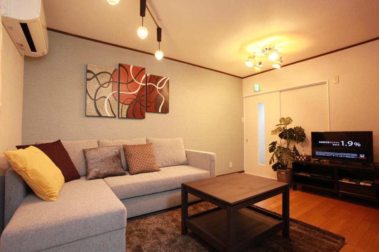 Samys Guest House Noda Osaka Esterno foto